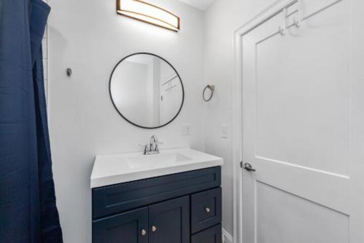 Private Luxury Framingham Condo Near Boston