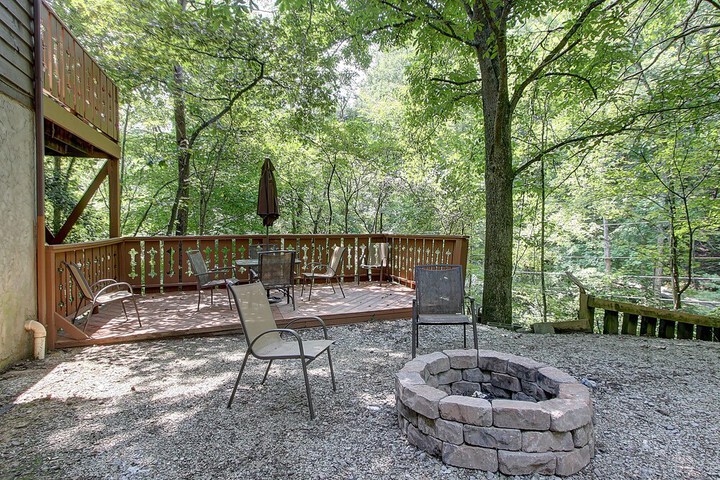 Terrace/Patio 24 of 33