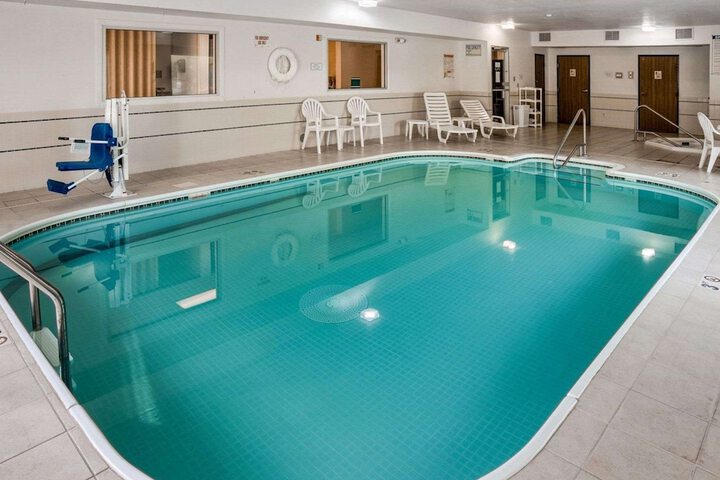 Pool 6 of 29