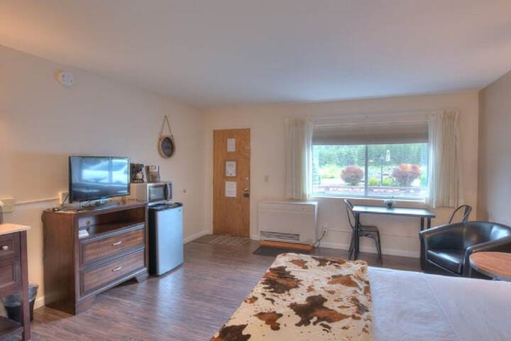 Room 44 of 68