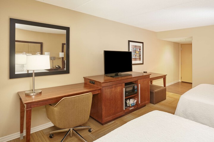 Room 26 of 45