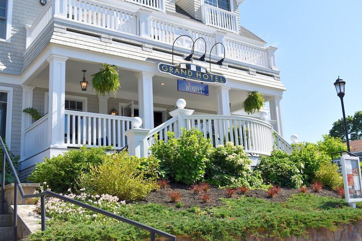 Hotel 7 of 67