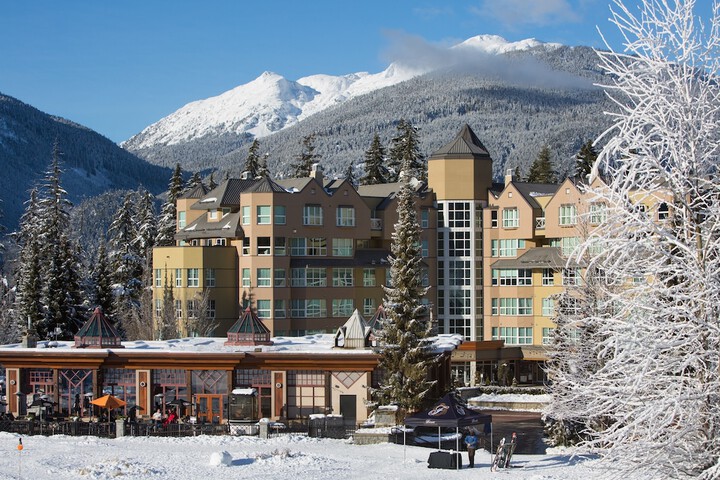 Hotel 7 of 330