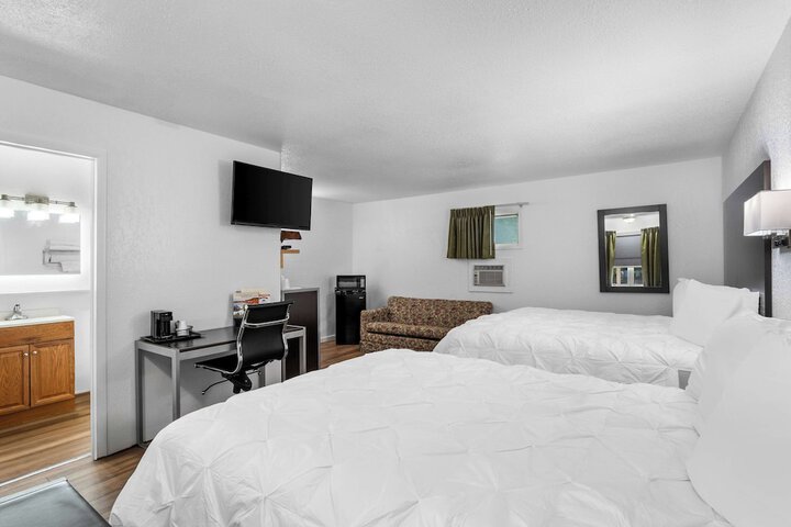 Room 15 of 29