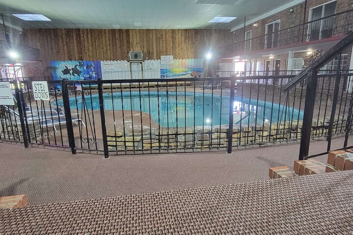 Pool 2 of 137
