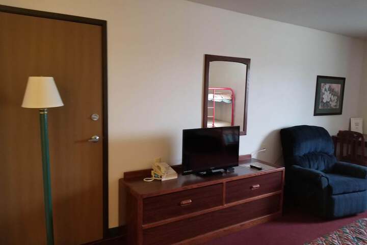 Room 164 of 232