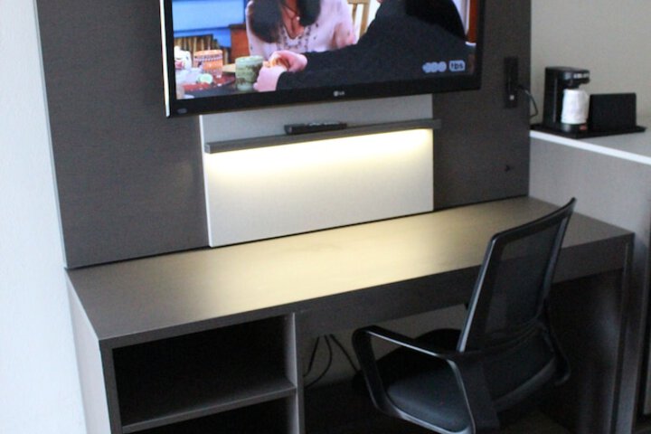 Room 20 of 25