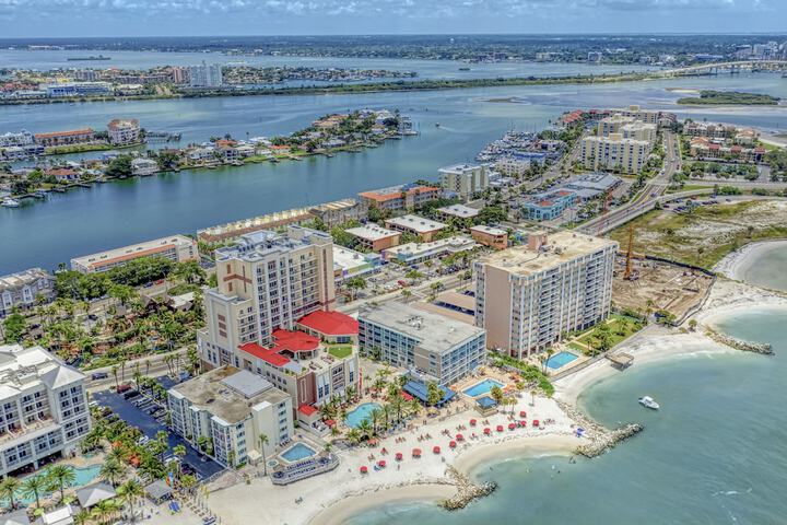 Dolphin Sands Clearwater Beach an Ascend Collection Hotel