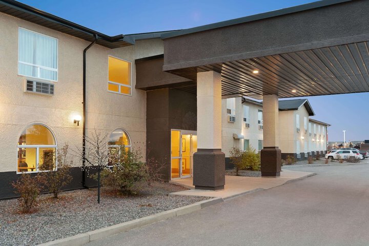 Hotel 2 of 40