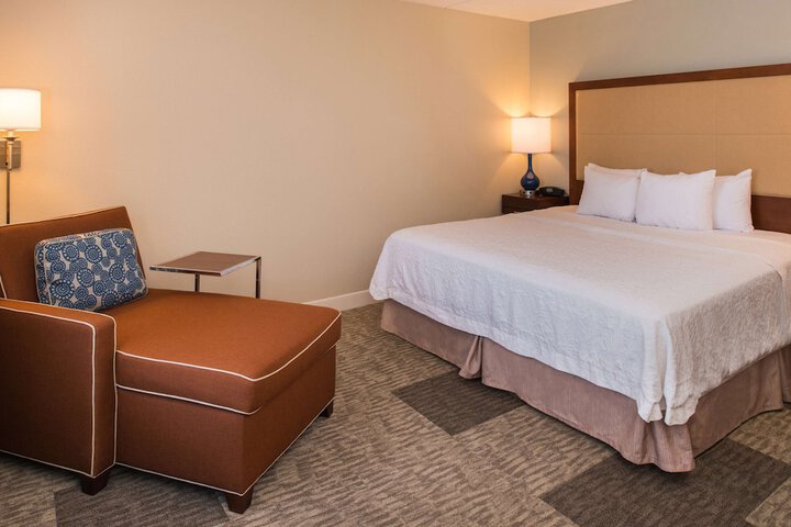 Hampton Inn & Suites Schertz