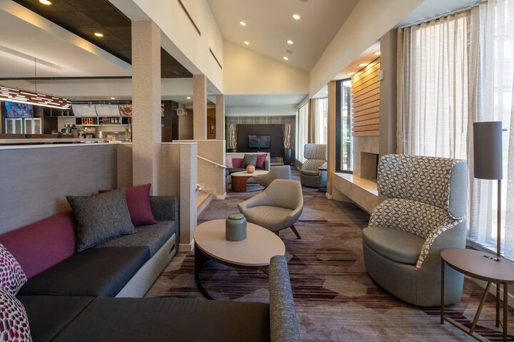 Hotel Interior 9 of 30