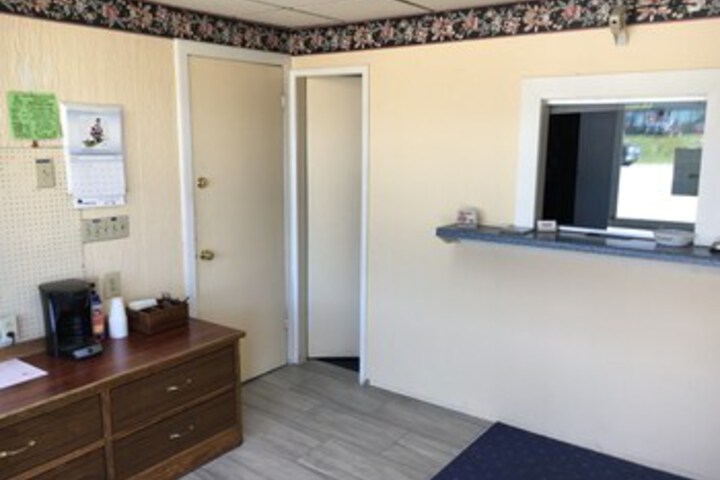 Economy Inn