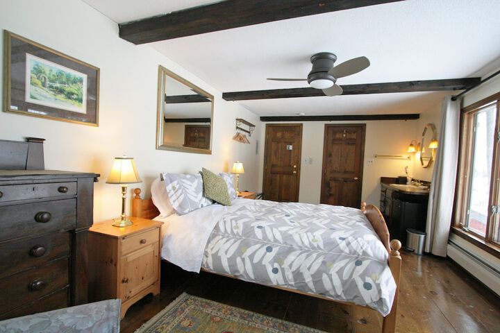 The Old Saco Inn