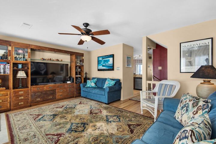 Room 15 of 31
