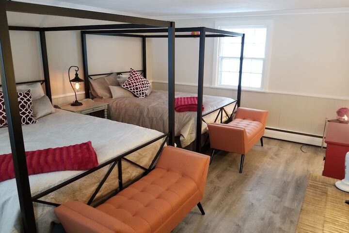 Room 56 of 106