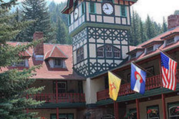 Hotel 4 of 62