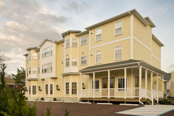 Hotel 1 of 61
