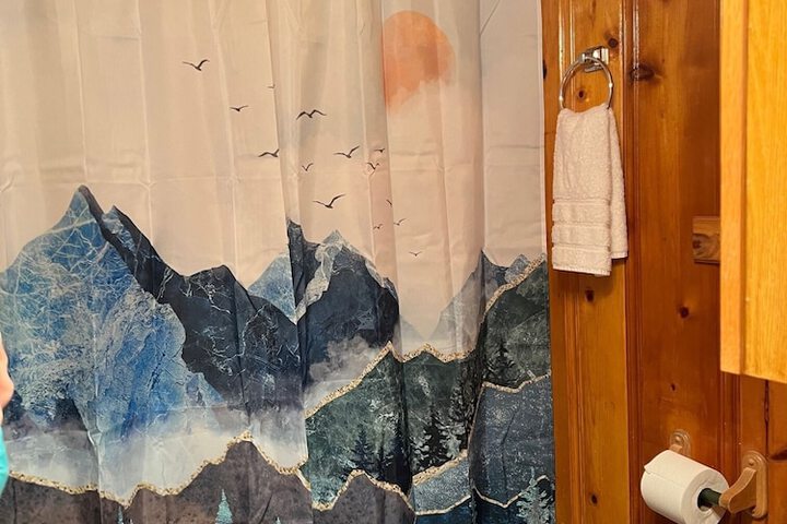 Room 54 of 236