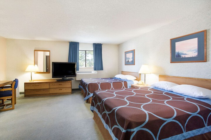 Room 21 of 31