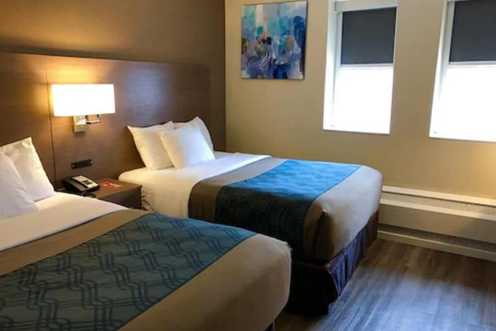 Room 31 of 40
