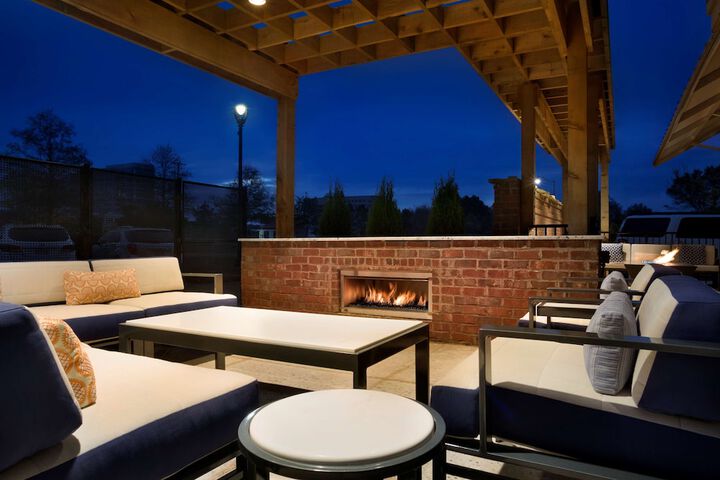 Terrace/Patio 43 of 43