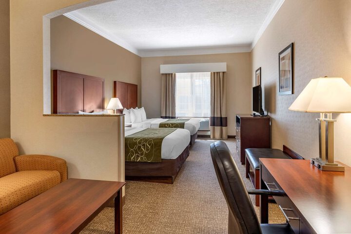Comfort Suites Linn County