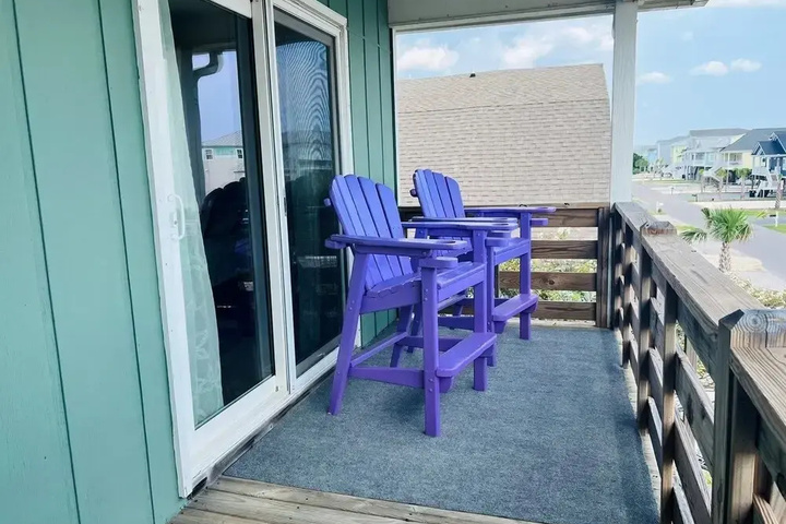 Thats What Sea Said 2 Bedroom Home by RedAwning