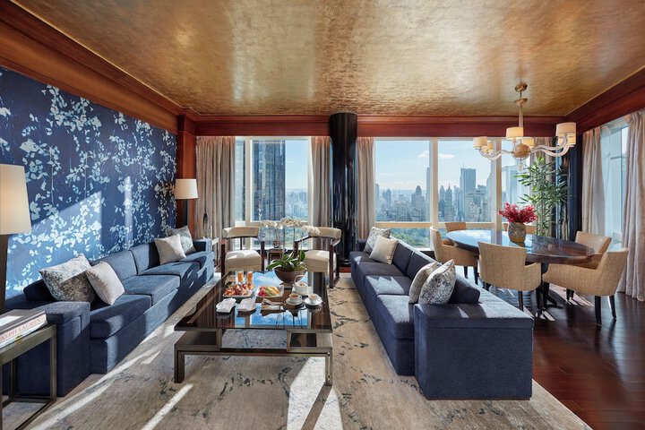 Room 51 of 104