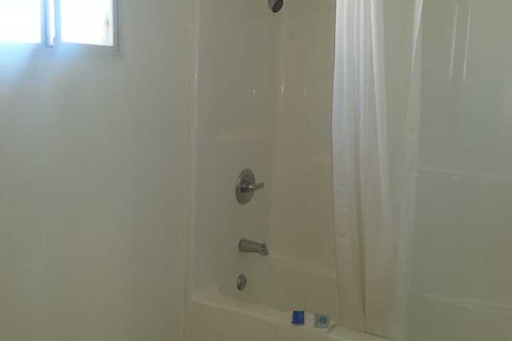 Room 14 of 24