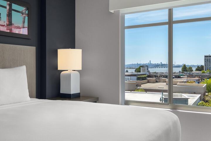 HYATT house Emeryville / San Francisco Bay Area