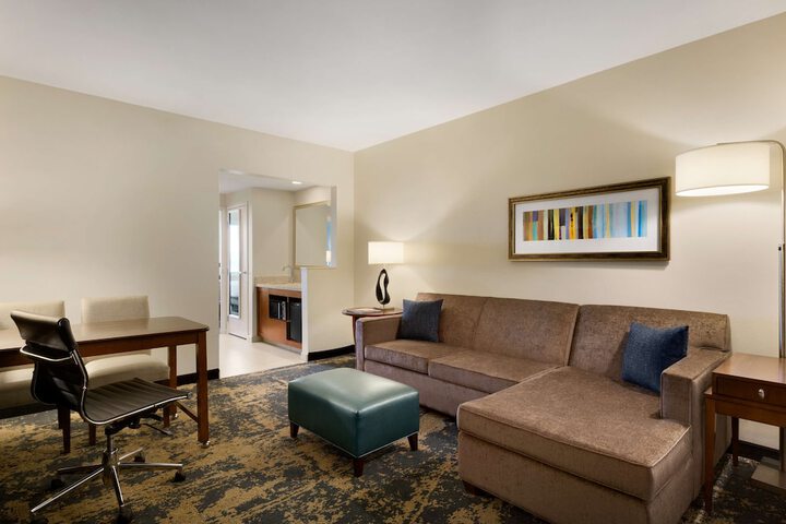 Room 15 of 61