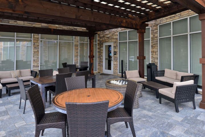 Terrace/Patio 48 of 50
