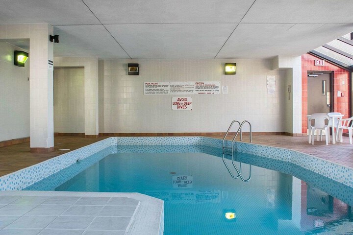 Pool 6 of 19