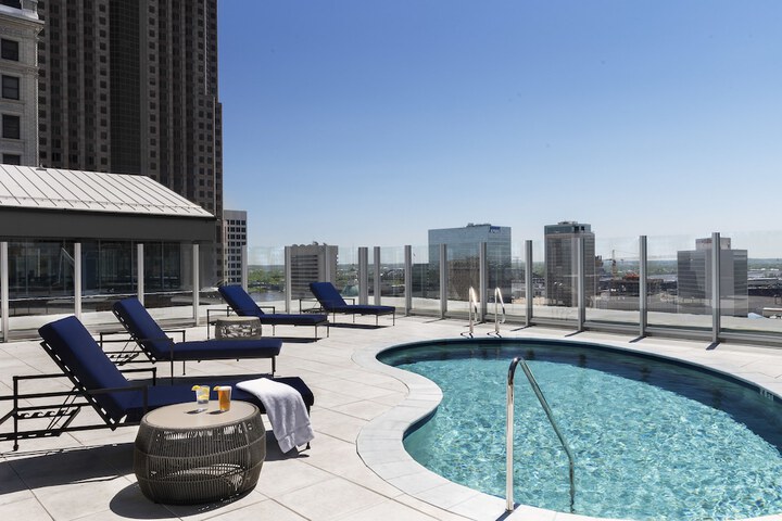 Pool 3 of 43