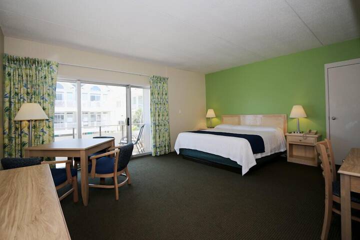 Room 15 of 20