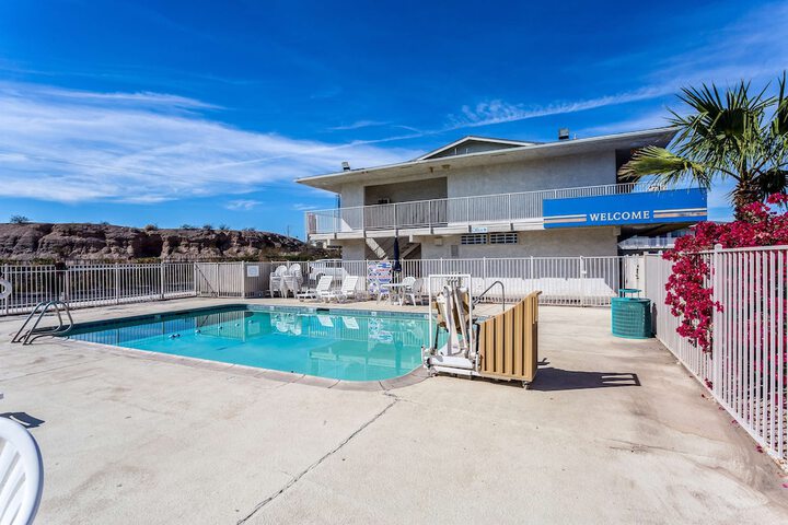 Pool 8 of 29