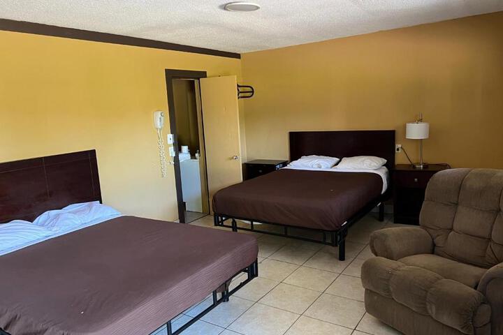 Budget Inn Decatur Priceville