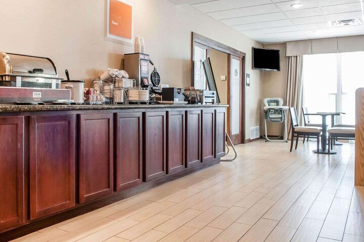 Comfort Suites Farmington