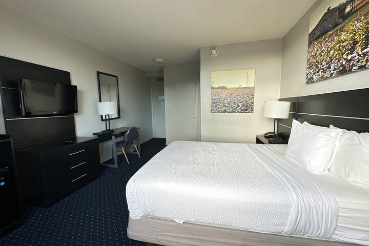 Inn at Lebanon - Hershey & Manheim area