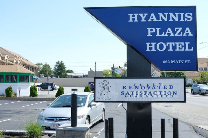 Hotel 2 of 53