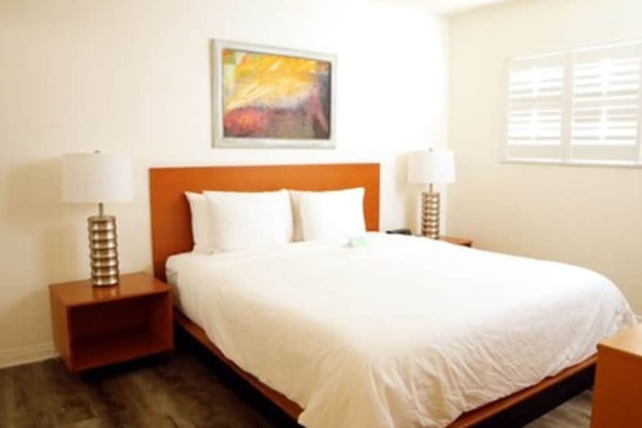 Room 45 of 79