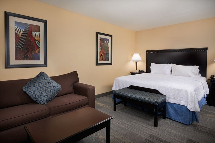 Room 17 of 75