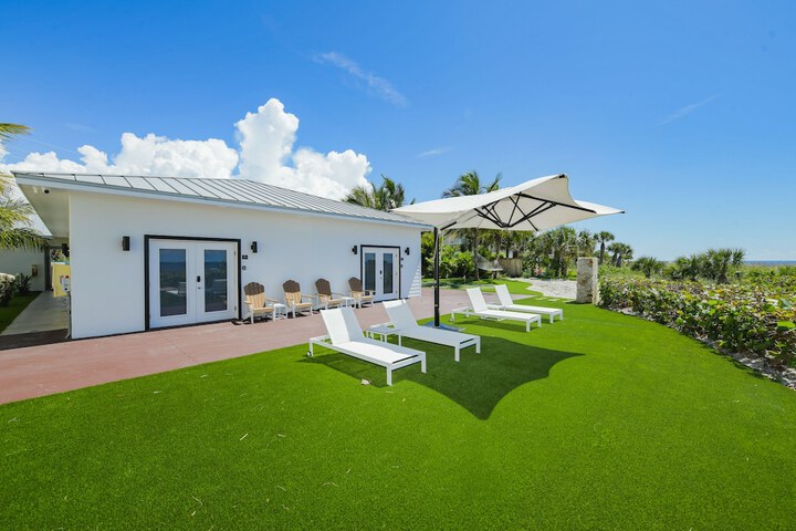 Casey Key Resorts - Beachfront