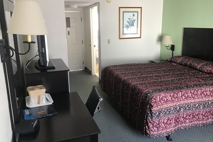 Room 24 of 45