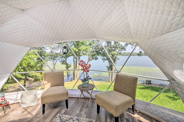 Big Lake Getaway w / Private Beach + Fire Pit!