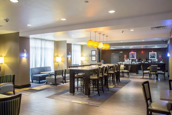 Hampton Inn Oxford / Conference Center