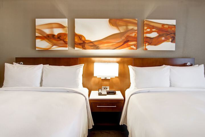 Room 48 of 98