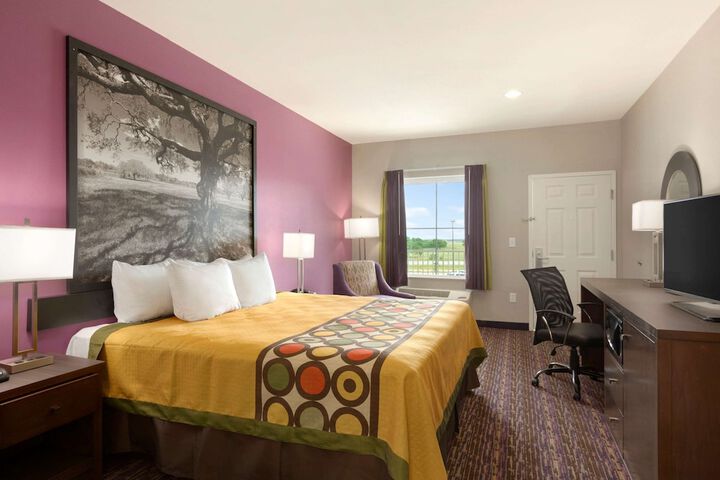 Room 21 of 26