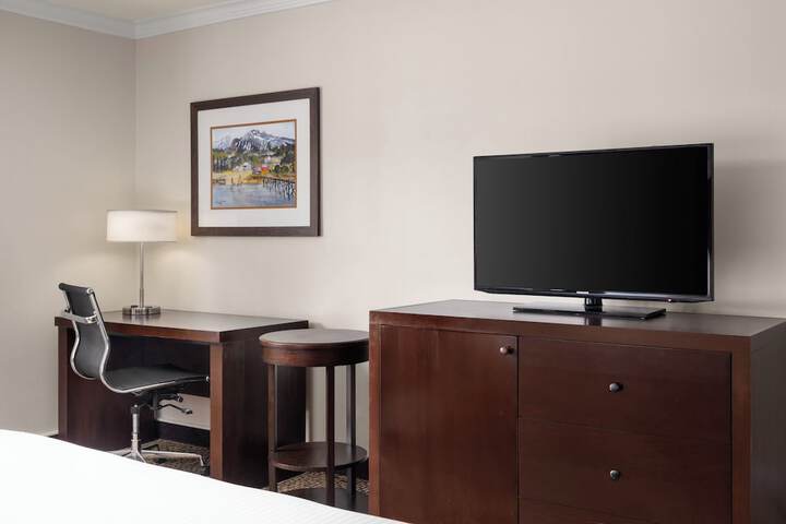 Room 22 of 74