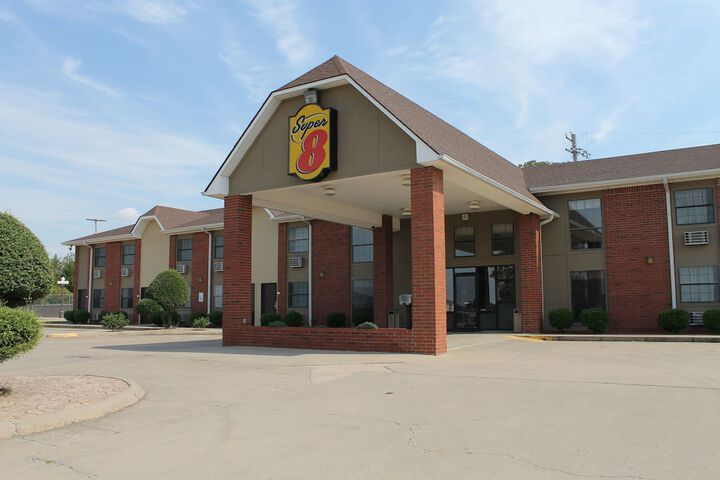 Hotel 3 of 20